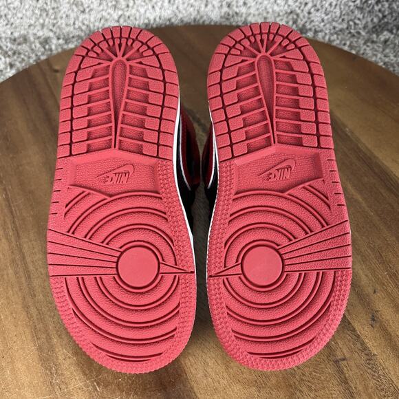 Size 9c - New Air Jordan 1 Mid SS TD Bred Black Gym Red White Toddler DM9649 001 - Picture 9 of 12